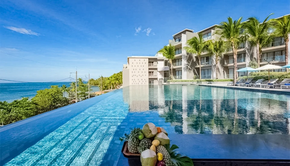 هتل اوشن فرانت بیچ ریزورت پوکت